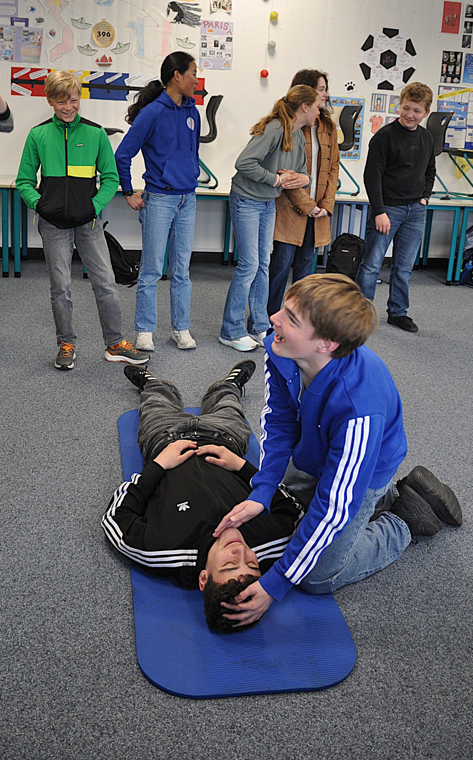 Fit in Erster Hilfe – Achtklässler lernen „Leben retten“